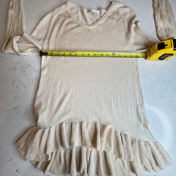 Claudia Nichole Luxury Silk/Cashmere Cream Ruffle Pullover Sweater Sz Med - Picture 11 of 12